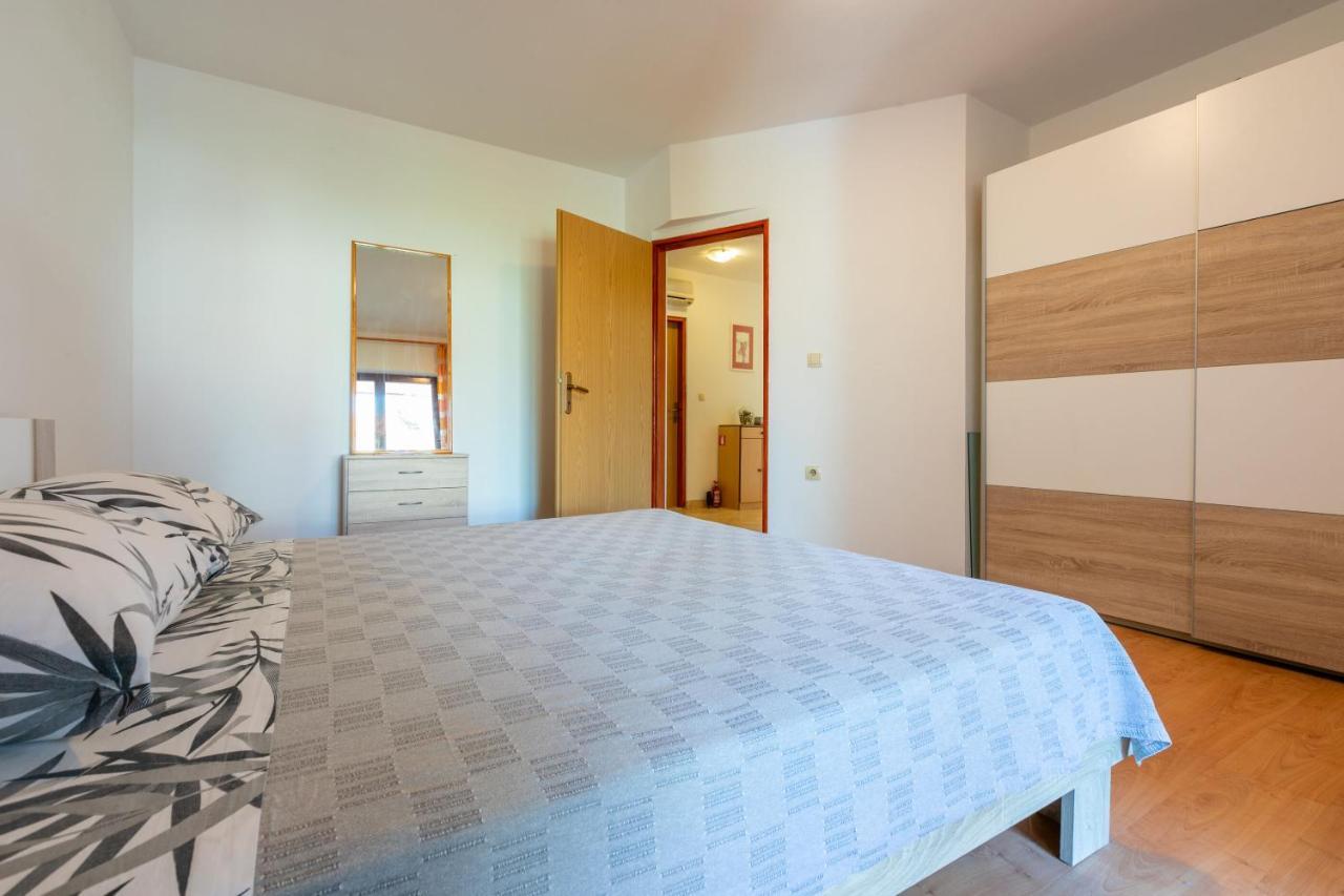 Apartments Armando Fazana Ngoại thất bức ảnh